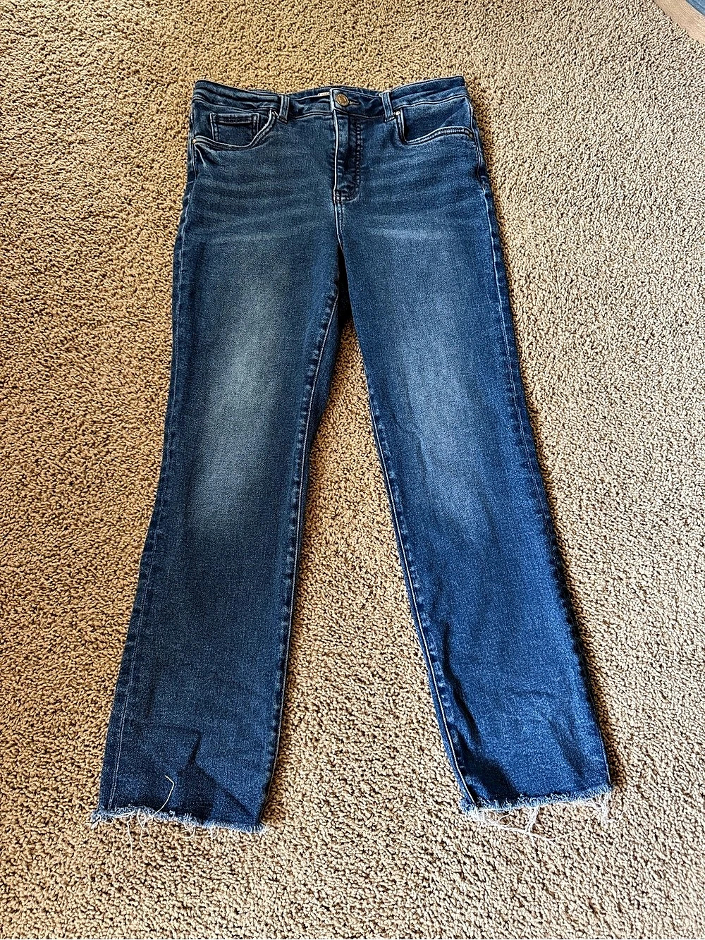 KUT from the Kloth Reese Fab AB Ankle Straight Leg Straight Leg Jeans in Blue